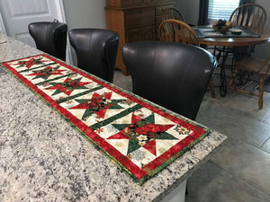 Christmas Star Table Runner - Thimbles And Sticks